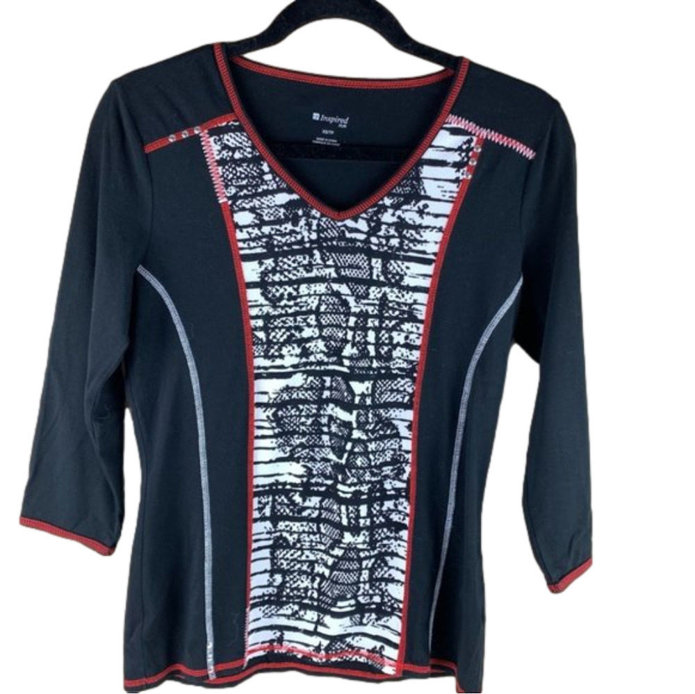 INSPIRED Style Black ¾ Sleeve Exposed  Stitching